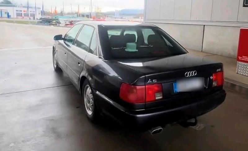 Gebraucht Audi A6 150 PS (110 kW) 1997 Andere farben Limousine