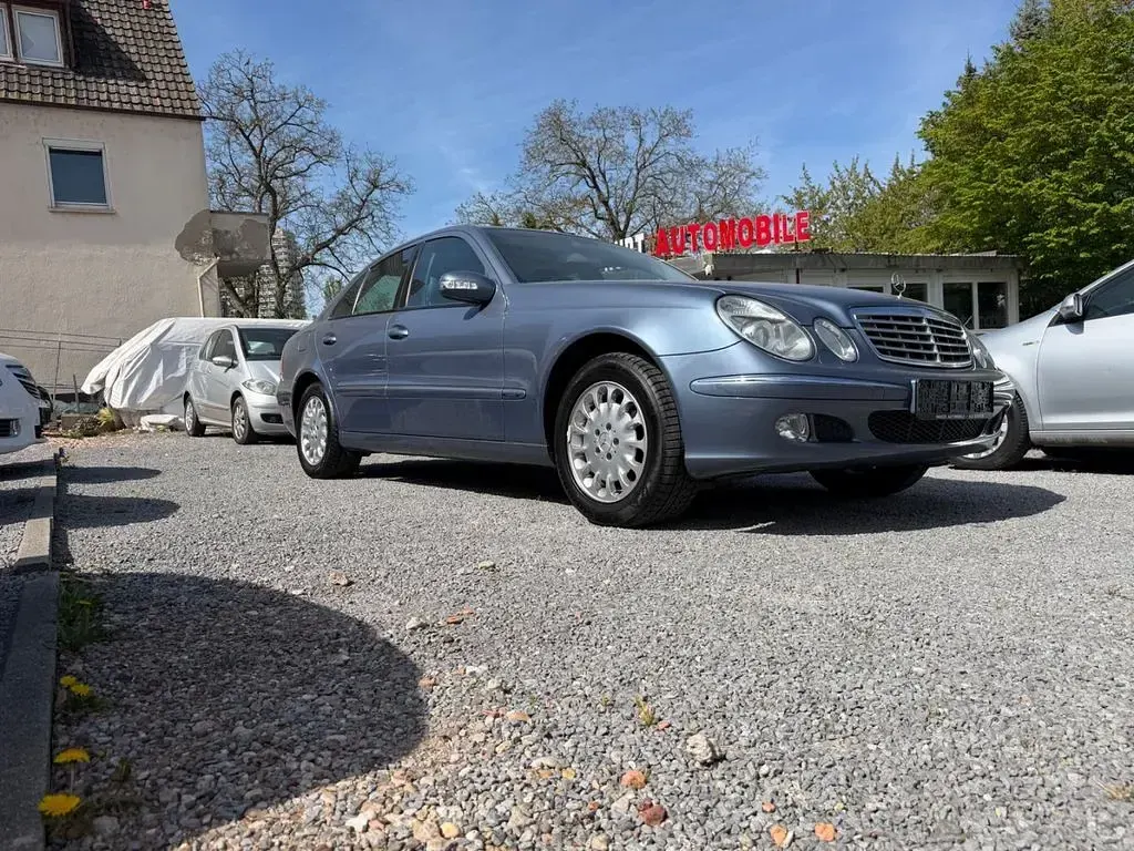 Gebraucht Mercedes E240 Elegance 177 PS (130 kW) 2003 Limousine