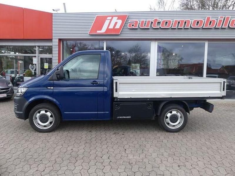Gebraucht VW Transporter 150 PS (110 kW) 2018 Deep ocean blue Van