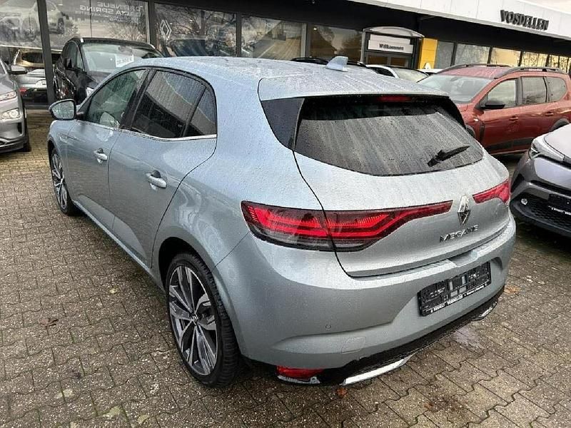 Gebraucht Renault Mégane IV Intens 140 PS (102 kW) 2020 Baltic grey Limousine