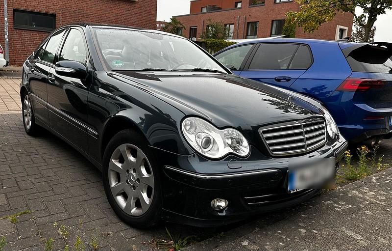Gebraucht 2005 Mercedes C220 Limousine | 4.499 € (Fairer Preis) - Bild 1/4