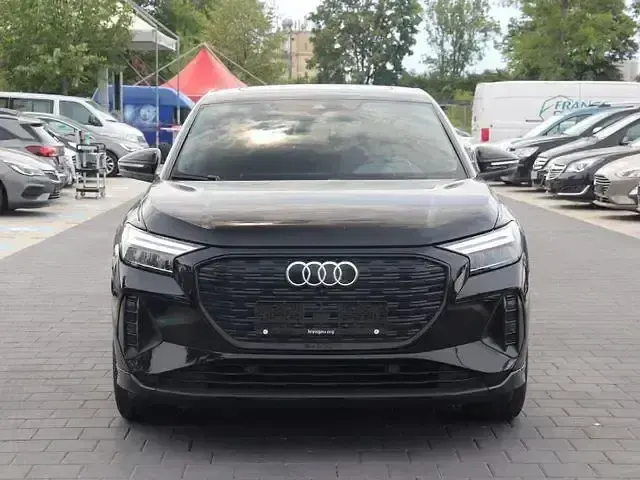 Gebraucht Audi Q4 Sportback e-tron Sport 219 kW (299 PS) 2022 Schwarz SUV