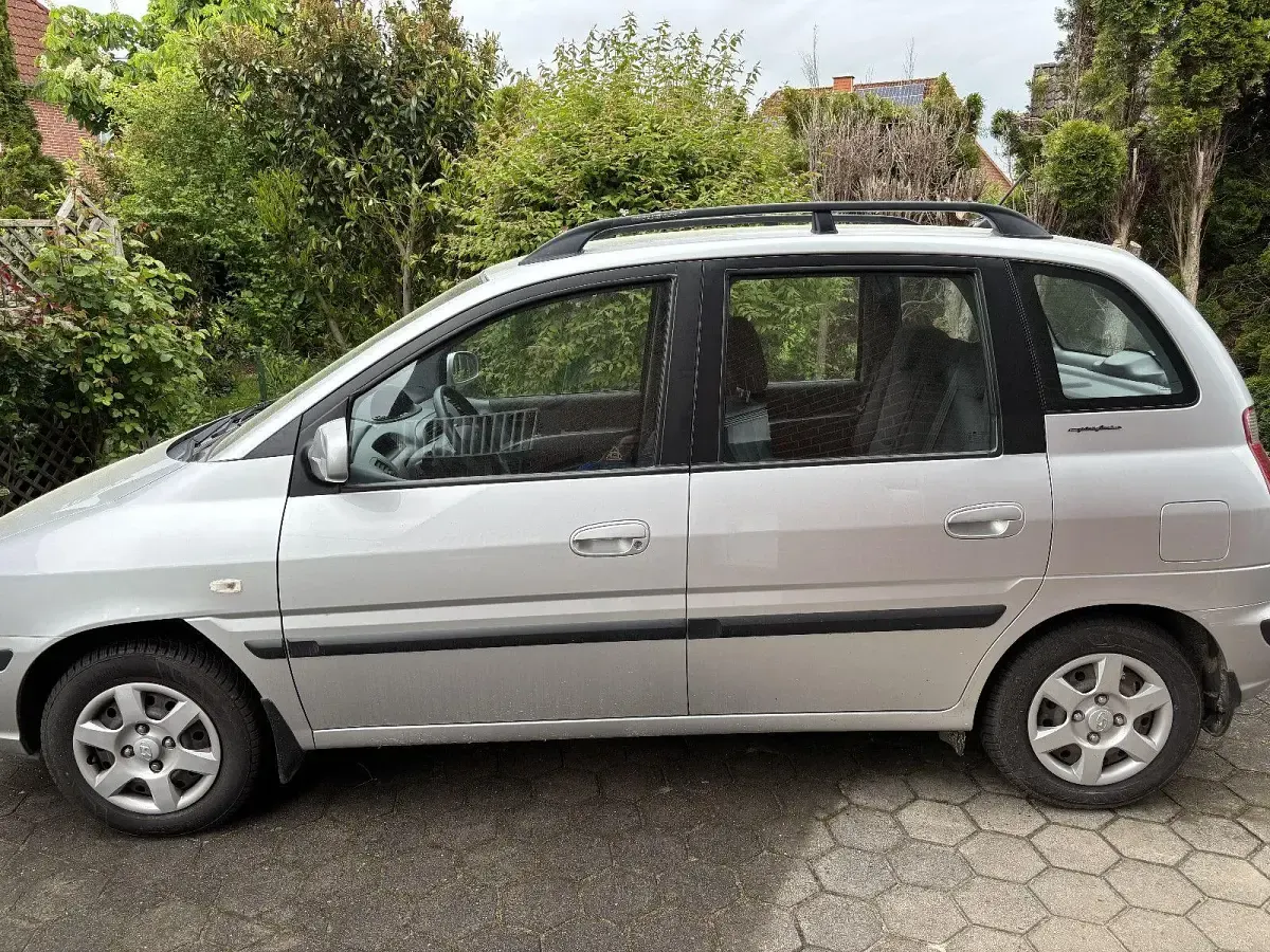 Gebraucht Hyundai Matrix GLS 103 PS (75 kW) 2006 Silber Van / Kleinbus
