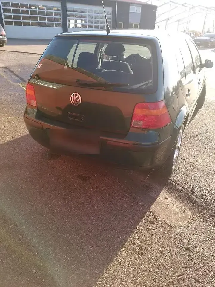 Gebraucht VW Golf III 105 PS (77 kW) 1999 Grün Limousine