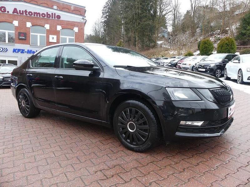 Gebraucht Skoda Octavia 150 PS (110 kW) 2020 Schwarz Limousine