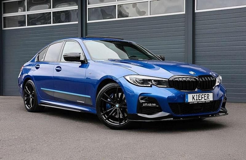 Gebraucht BMW 330 Performance 258 PS (189 kW) 2019 Portimao blau (c31) Limousine
