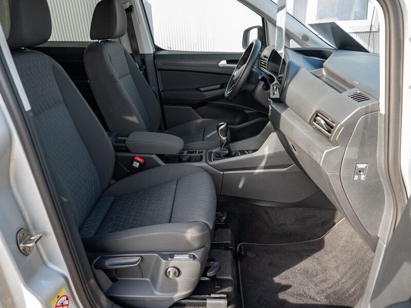 Gebraucht VW Caddy Life 122 PS (89 kW) 2020 Silber / reflexsilber (metallic) Van / Kleinbus
