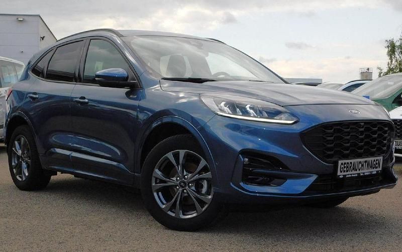 Gebraucht Ford Kuga ST-Line 152 PS (111 kW) 2022 SUV