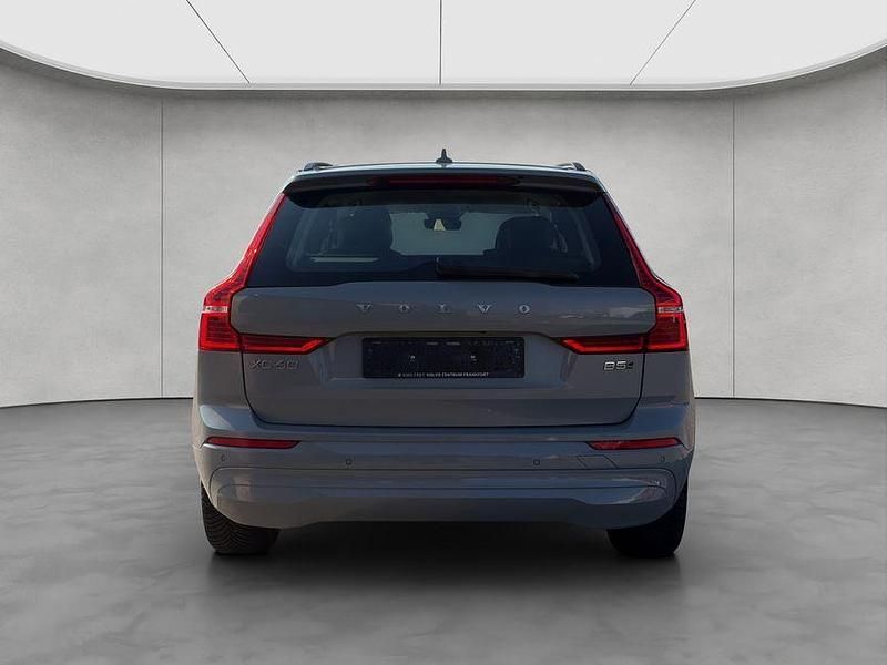 Gebraucht Volvo XC60 Core 250 PS (183 kW) 2024 Grau SUV