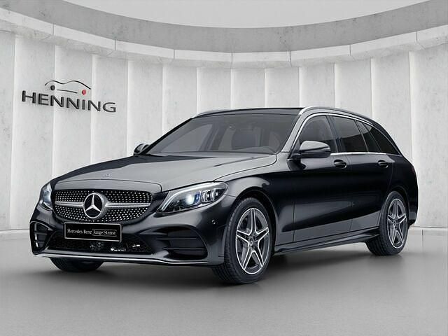 Lack obsidianschwarz Gebraucht 2021 Mercedes C220 AMG Kombi | 34.880 € (Teuer) - Bild 1/2