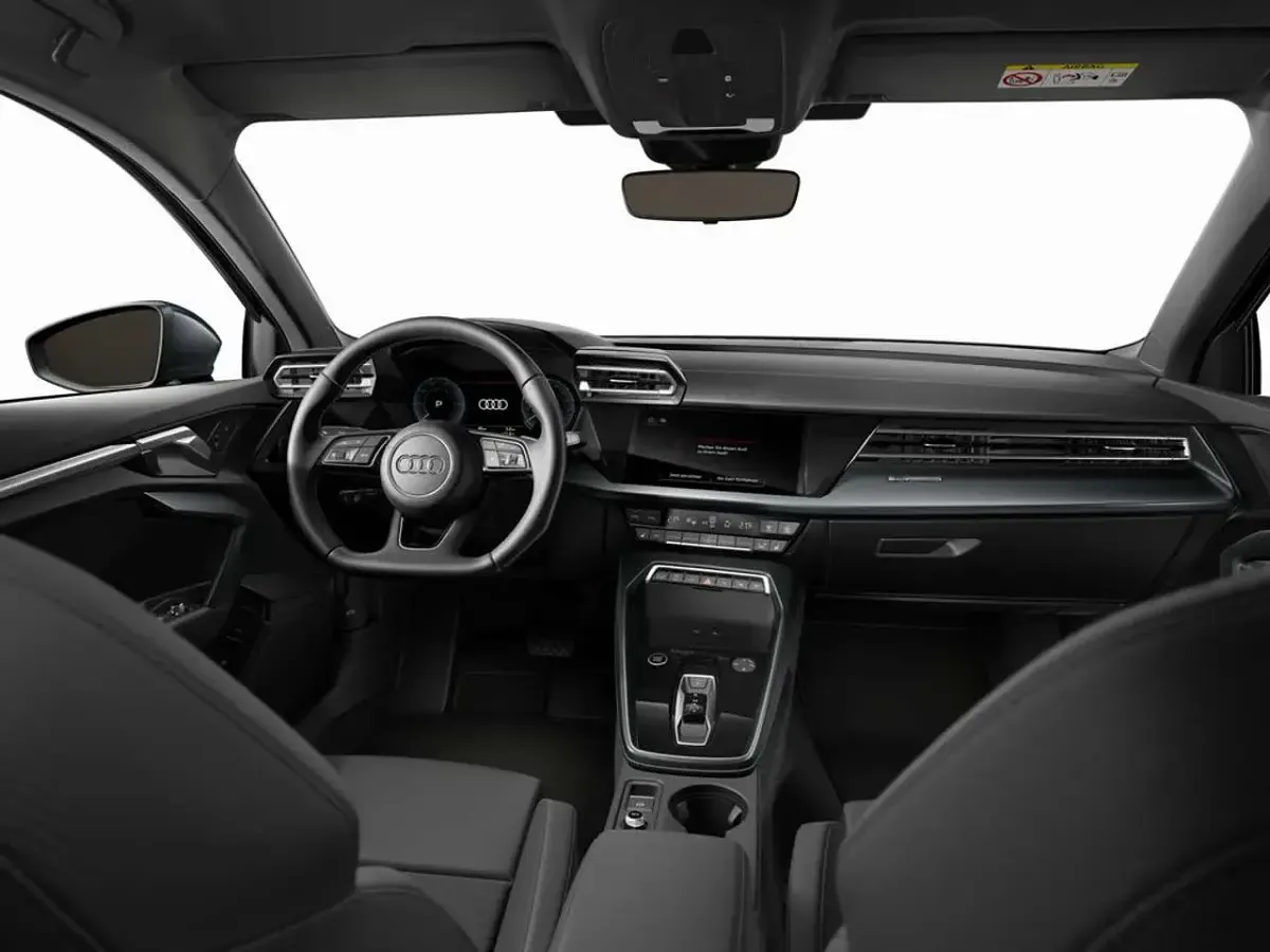 Gebraucht Audi A3 Ambiente 204 PS (150 kW) 2025 Grau Limousine