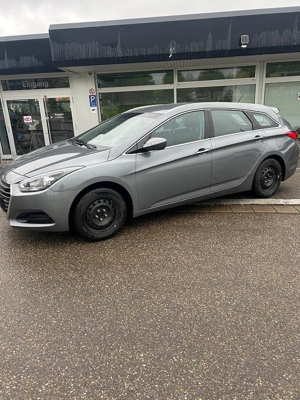 Occasion Hyundai i40 134 ch (98 kW) 2017 Gris Break