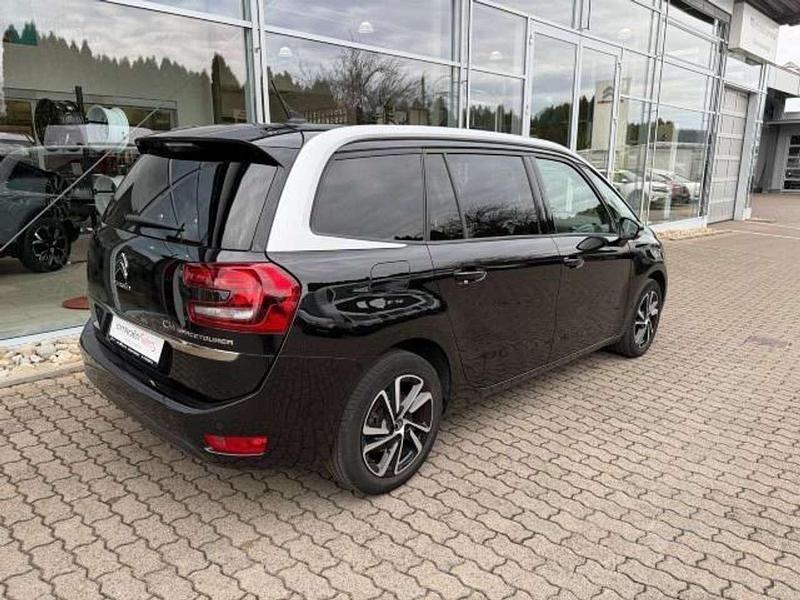 Gebraucht Citroën C4 SpaceTourer 131 PS (96 kW) 2021 Lack onyx schwarz/typ aussenve Van / Kleinbus
