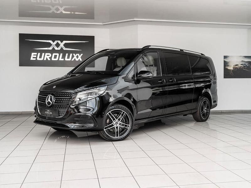 Schwarz Neu 2025 Mercedes V300 AMG Van / Kleinbus | 105.672 € (Teuer) - Bild 1/4