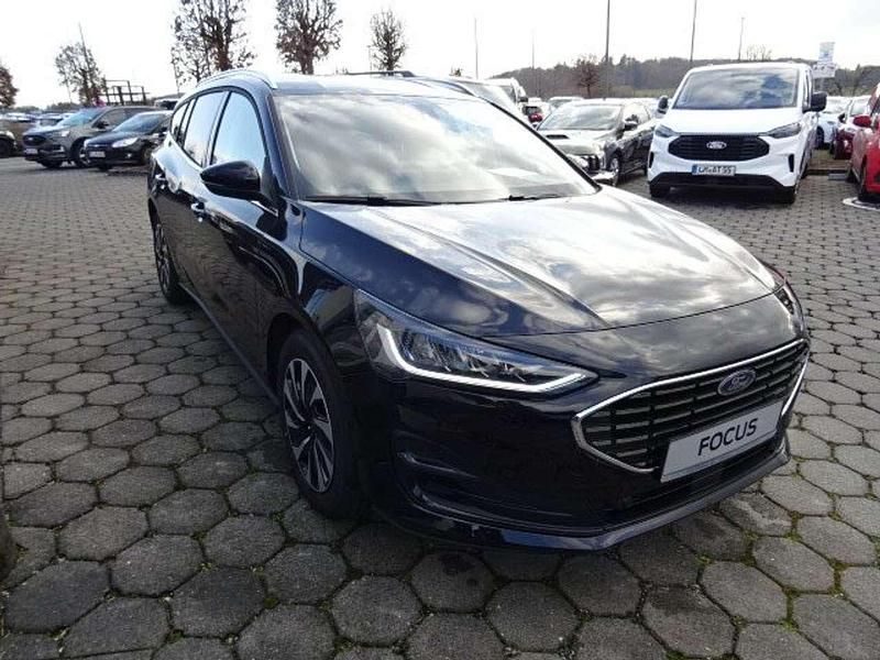 Neu Ford Focus Titanium 125 PS (91 kW) 2025 Obsidianschwarz metallic Kombi