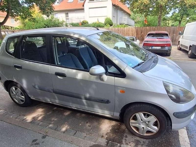 Silber Gebraucht 2003 Honda Jazz ES Kleinwagen | 1.990 € (Guter Preis) - Bild 1/4
