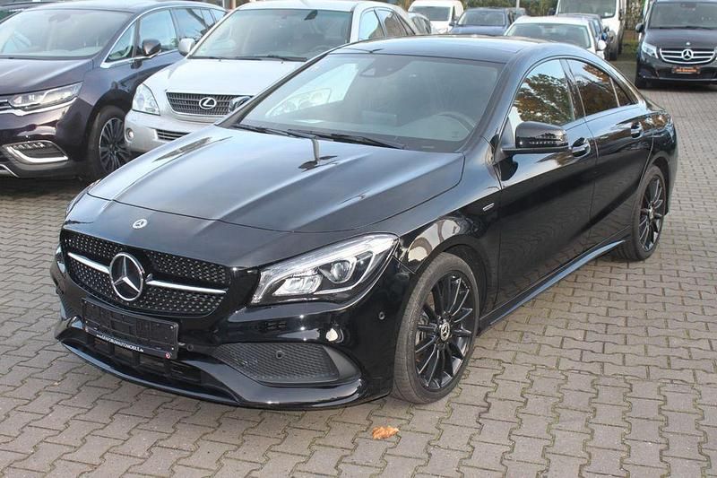 Schwarz Gebraucht 2019 Mercedes CLA180 Edition Limousine | 22.900 € (Fairer Preis) - Bild 1/4