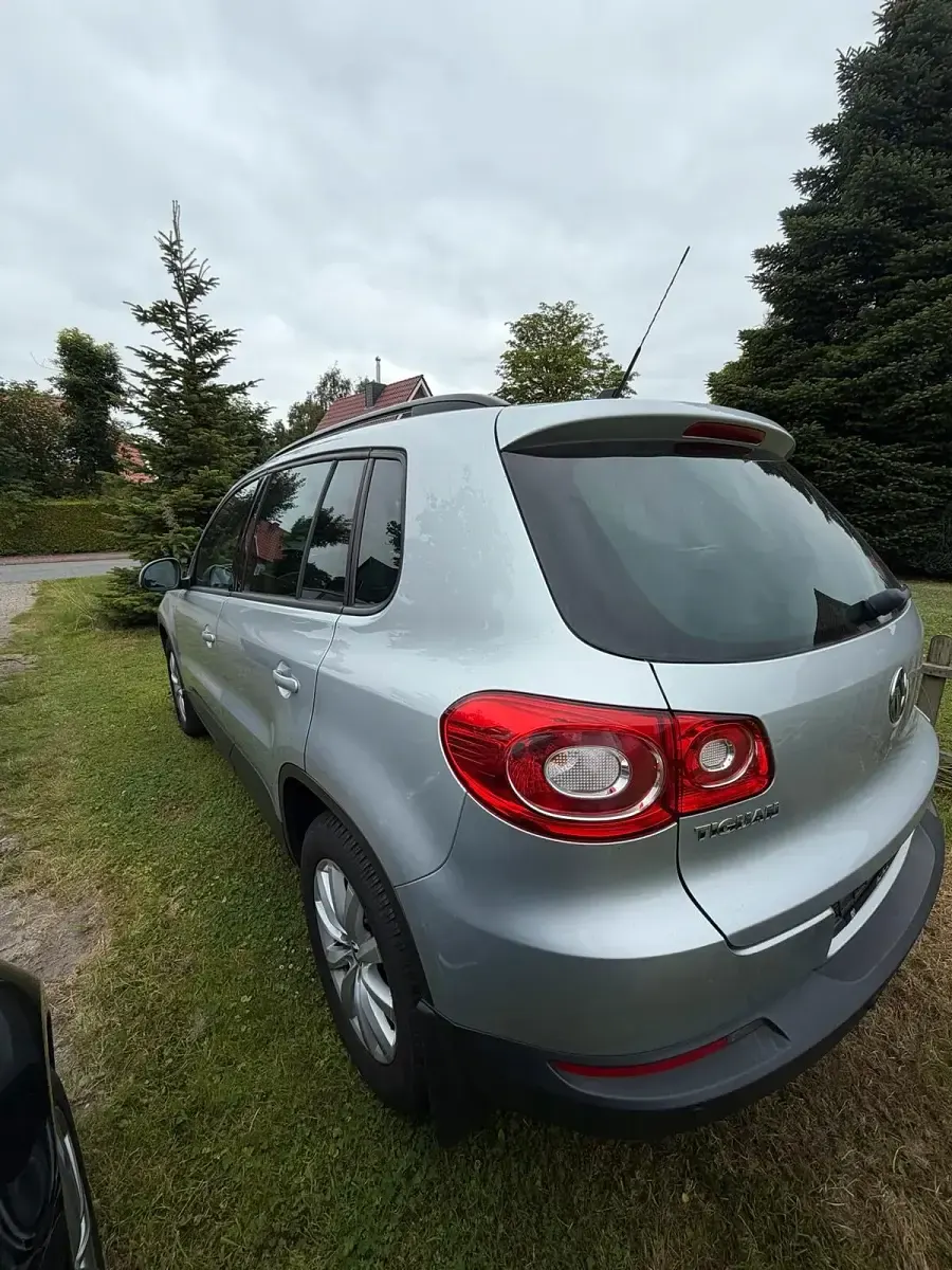 Gebraucht VW Tiguan 170 PS (125 kW) 2010 Grau SUV