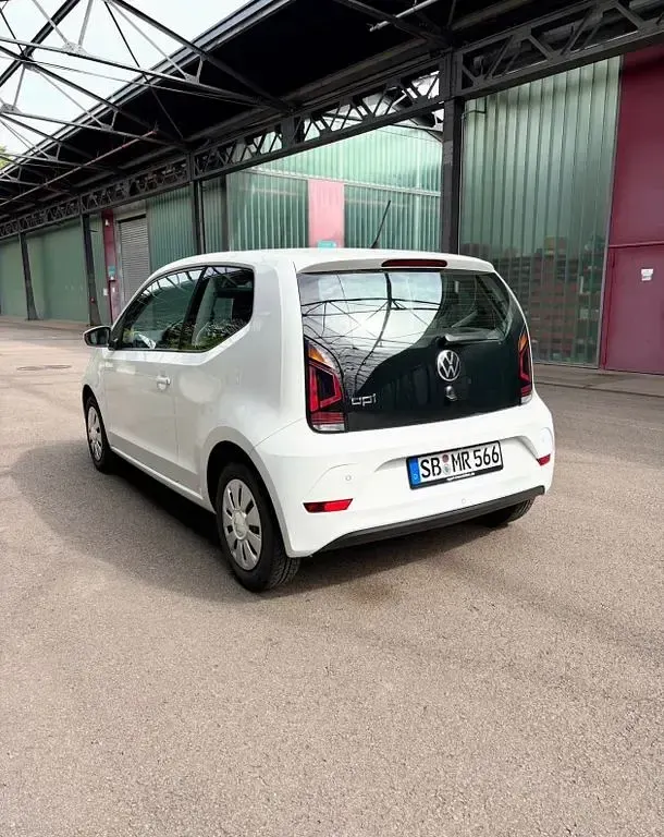Gebraucht VW up! 65 PS (47 kW) 2021 Weiß Kleinwagen