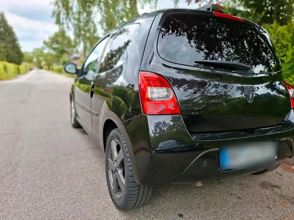 Używany Renault Twingo 76 KM (55 kW) 2010 Czarny Hatchback