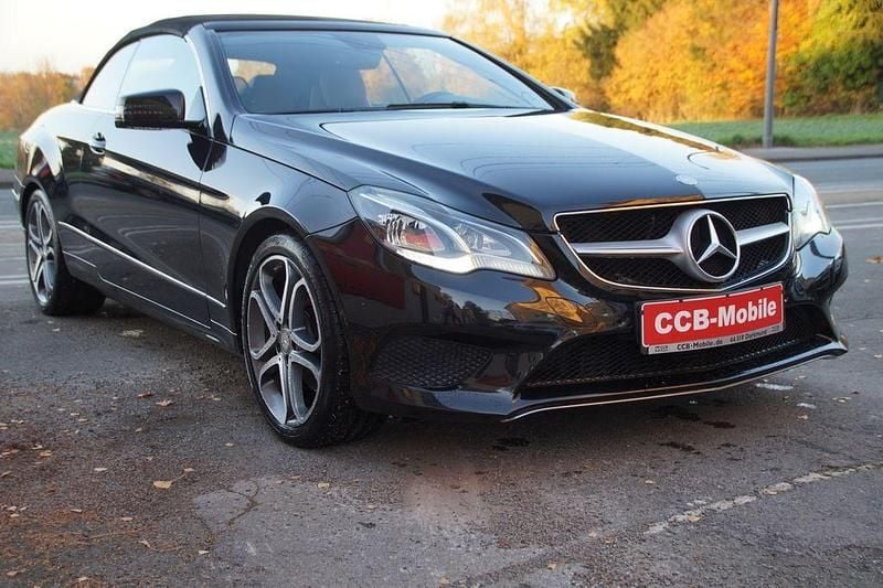 Schwarz Gebraucht 2015 Mercedes E250 Cabrio | 20.900 € (Guter Preis) - Bild 1/4