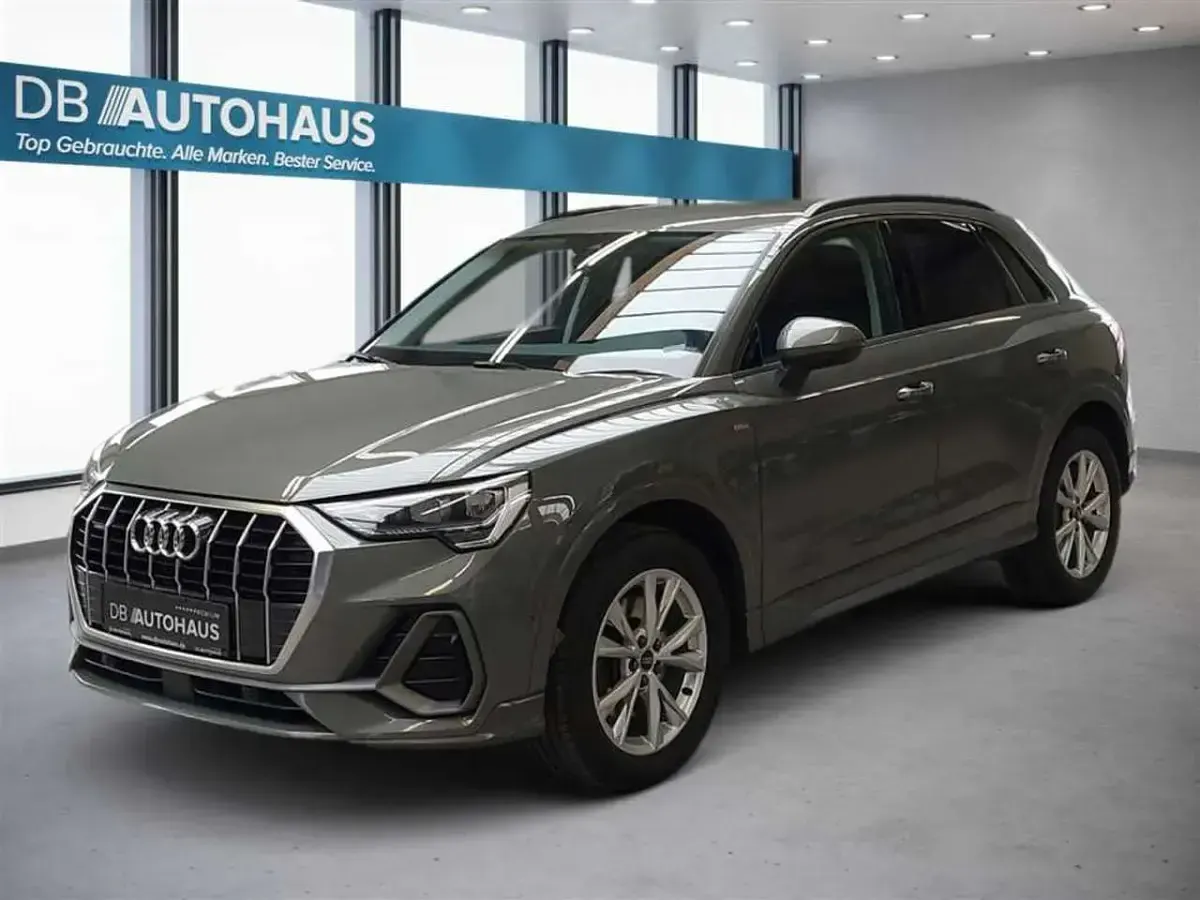 Gebraucht Audi Q3 S-Line 190 PS (139 kW) 2023 SUV