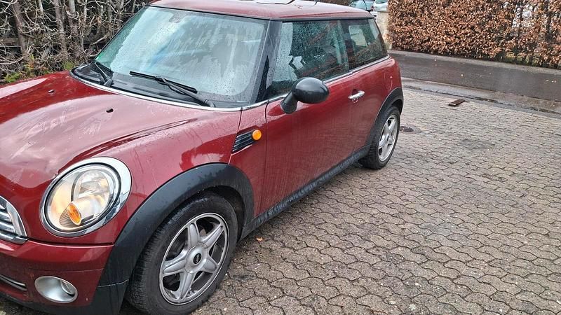 Gebraucht Mini Cooper 95 PS (69 kW) 2009 Rot Kleinwagen