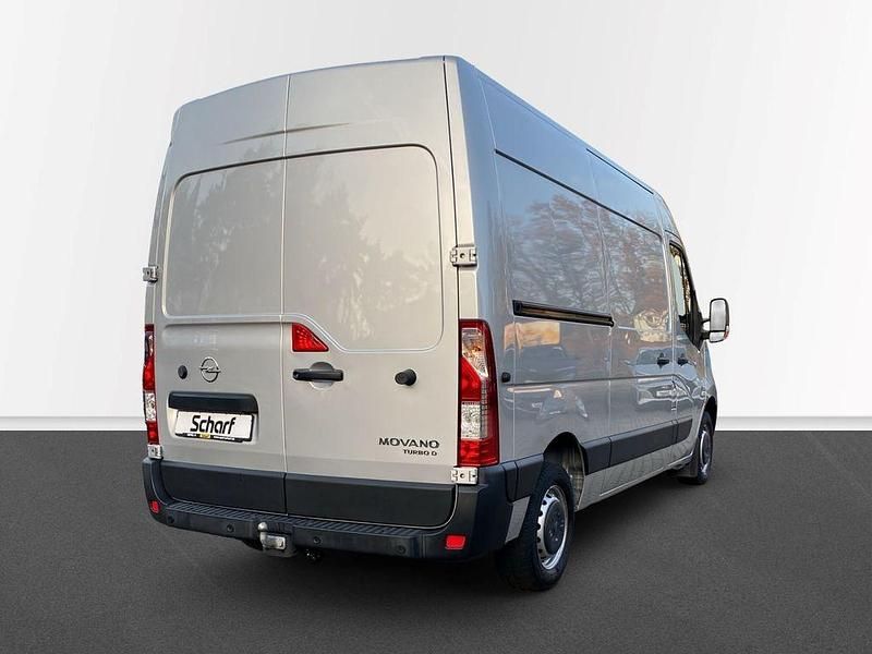 Gebraucht Opel Movano 135 PS (99 kW) 2021 Silber Van