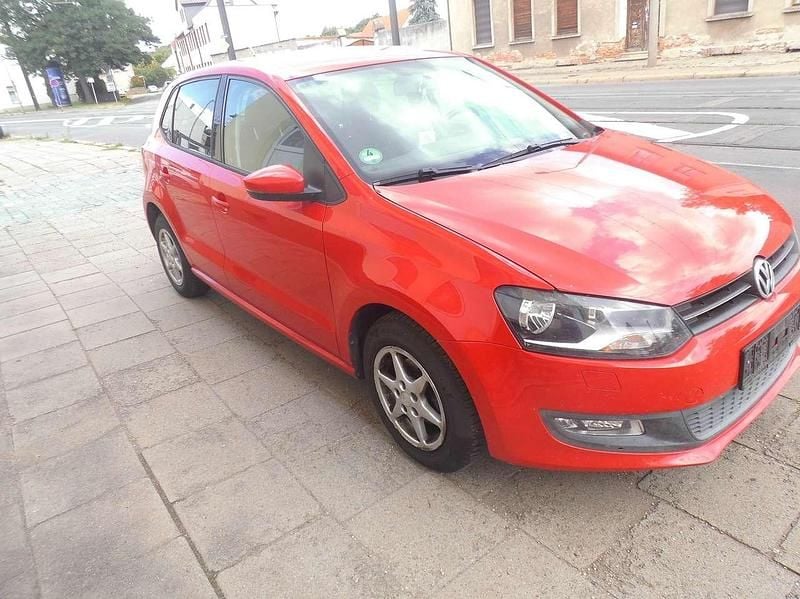 Gebraucht VW Polo Comfortline 69 PS (50 kW) 2009 Flashrot Kleinwagen