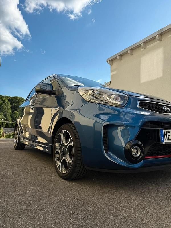 Gebraucht Kia Picanto 86 PS (63 kW) 2016 Blau Kleinwagen