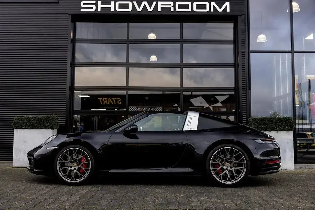 Gebraucht Porsche 992 450 PS (330 kW) 2020 Schwarz Cabrio