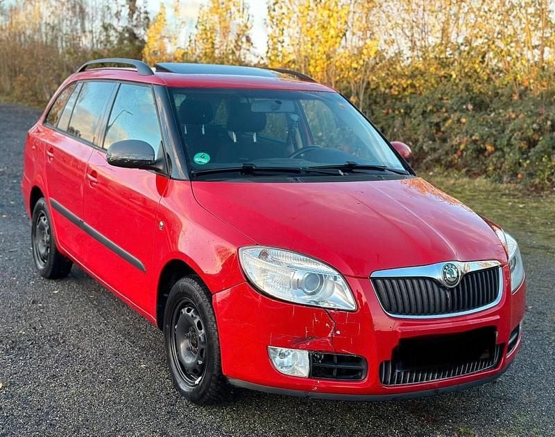 Rot Gebraucht 2008 Skoda Fabia Elegance Kombi | 1.199 € (Guter Preis) - Bild 1/4