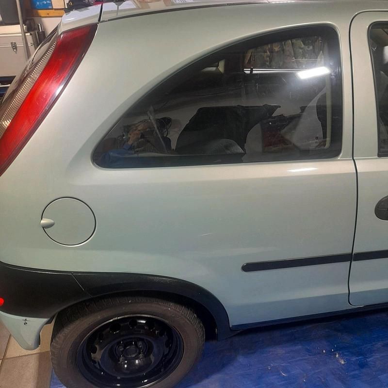 Gebraucht Opel Corsa 58 PS (42 kW) 2001 Grün Kleinwagen