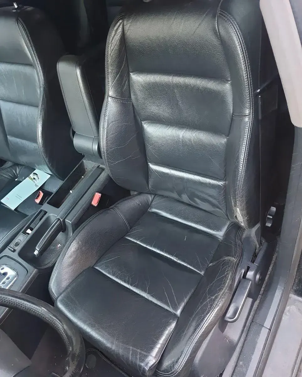 Usado Audi A4 Performance 220 HP (161 kW) 2003 Preto Carrinha