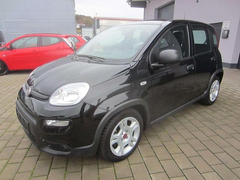 Schwarz Gebraucht 2024 Fiat Panda Comfort Limousine | 11.700 € (Fairer Preis) - Bild 1/4