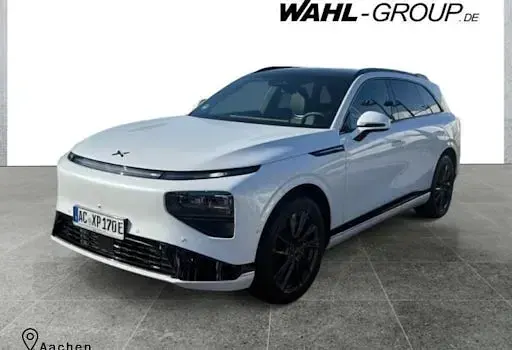 Gebraucht XPENG G9 AWD Performance 422 kW (575 PS) 2025 Weiß SUV