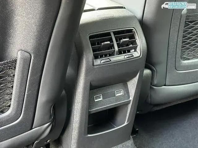 Perla nera schwarz Neu 2024 Peugeot 408 GT GTi SUV | 31.280 € (Fairer Preis) - Bild 1/4