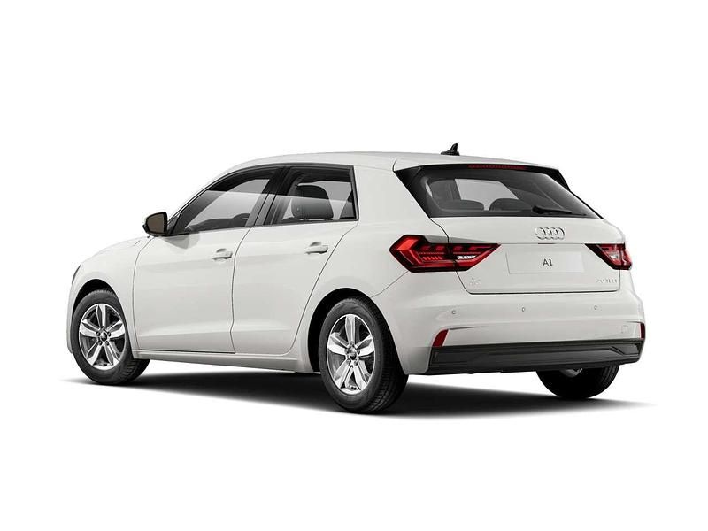 Gebraucht Audi A1 110 PS (80 kW) 2024 Cortinaweiß SUV