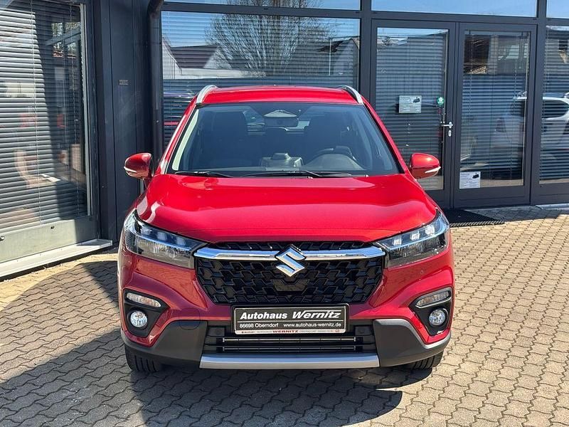 Neu Suzuki SX4 S-Cross Comfort 110 PS (80 kW) 2026 Rot SUV