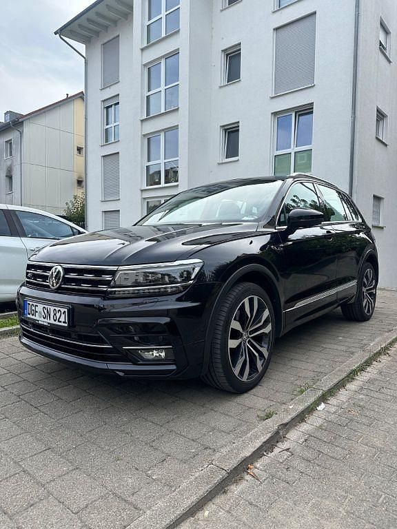 Schwarz Gebraucht 2019 VW Tiguan R-line SUV | 28.990 € (Guter Preis) - Bild 1/4