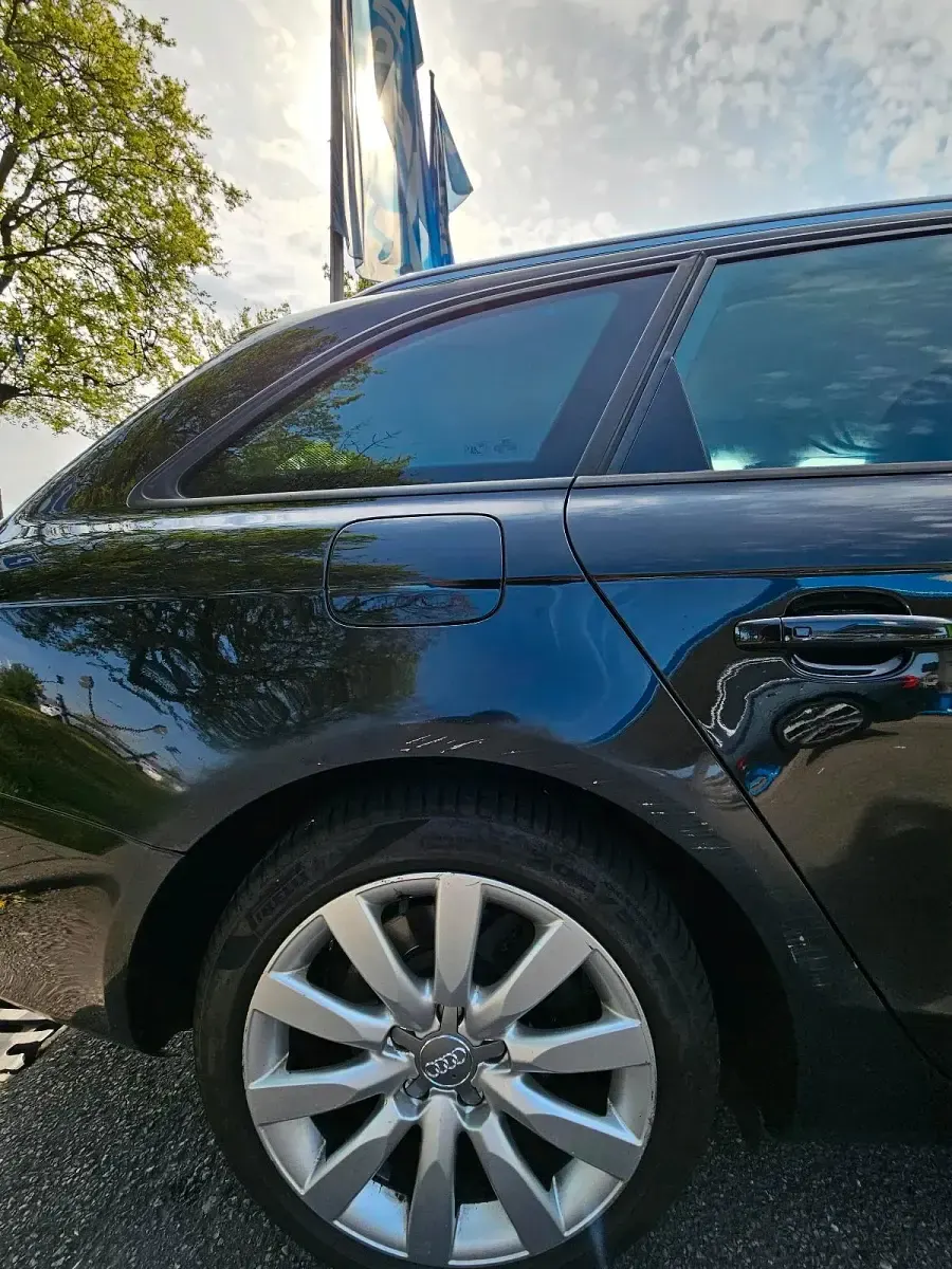 Gebraucht Audi A4 143 PS (105 kW) 2011 Schwarz Kombi