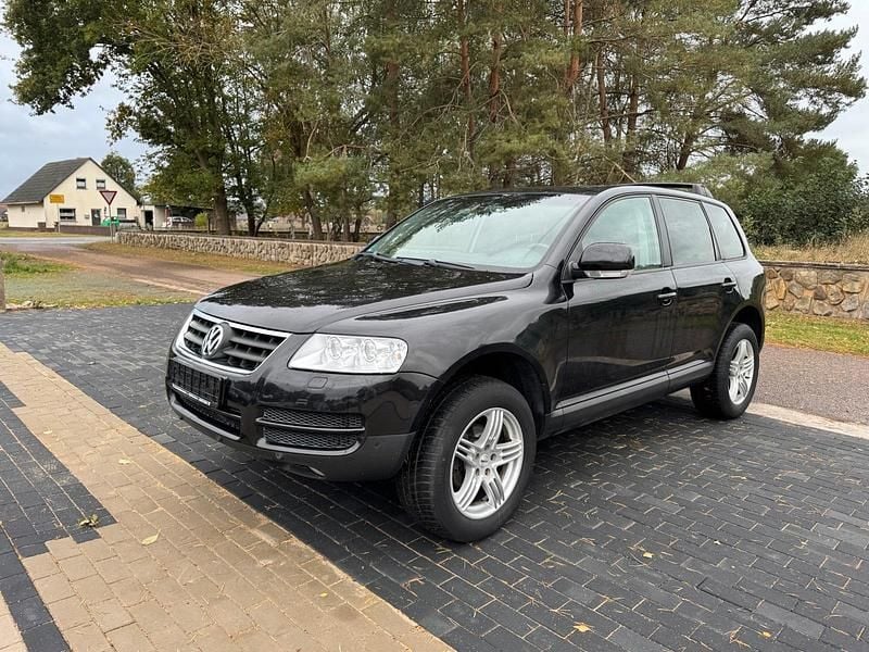 Schwarz Gebraucht 2004 VW Touareg SUV | 5.000 € (Superpreis) - Bild 1/4