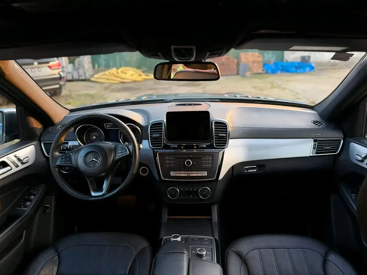 Gebraucht Mercedes GLS350 258 PS (189 kW) 2017 SUV