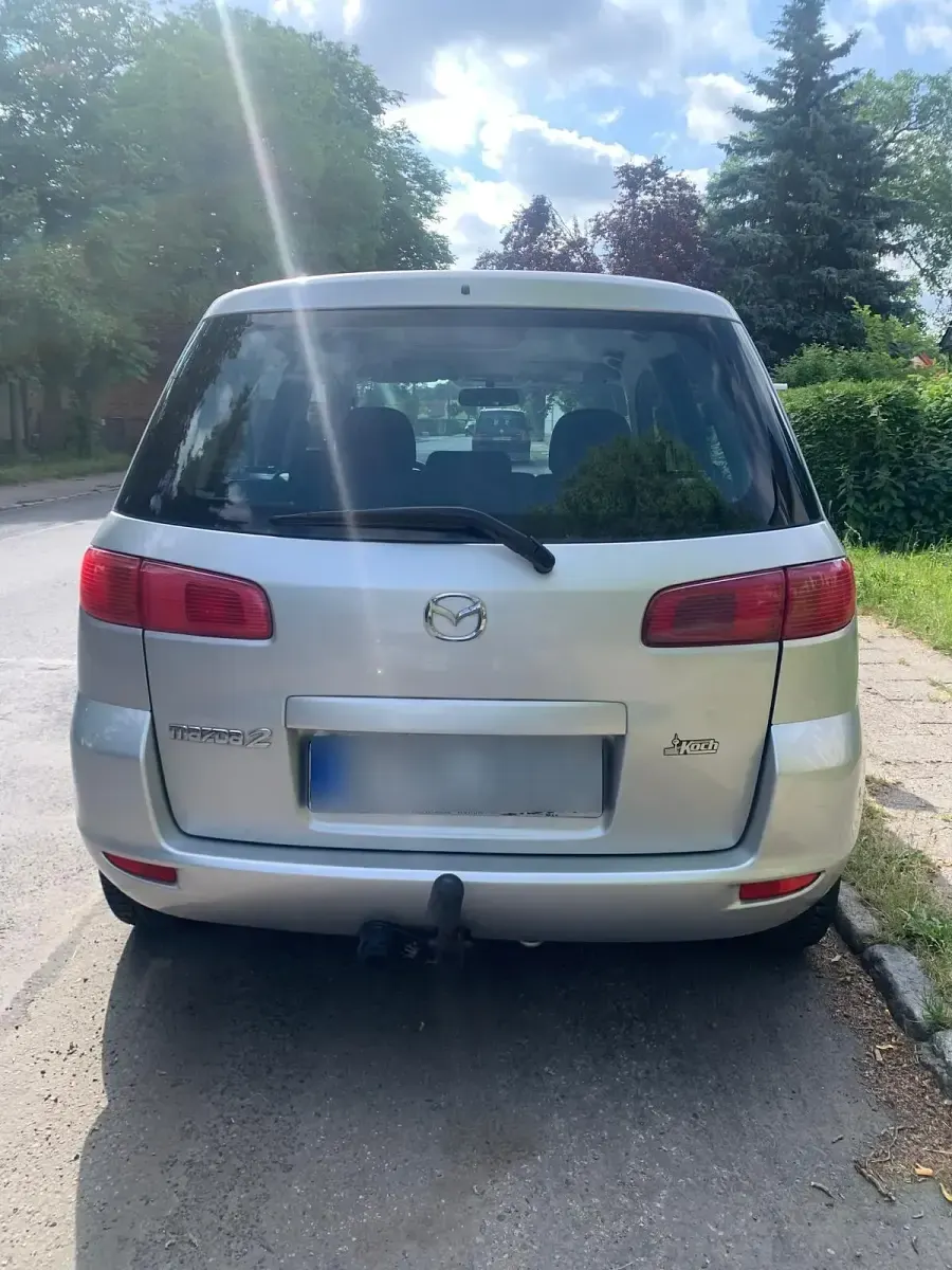 Gebraucht Mazda 2 70 PS (51 kW) 2005 Silber Kleinwagen