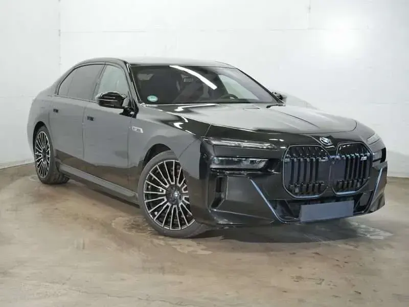 Gebraucht BMW i7 M Sport 484 kW (659 PS) 2025 Other Limousine