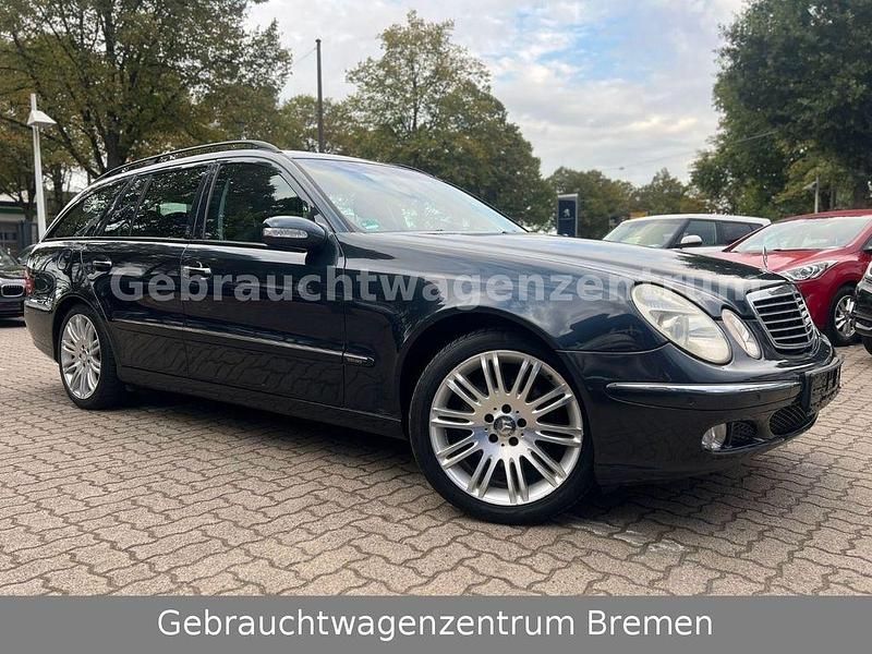 Schwarz Gebraucht 2004 Mercedes E320 Sport Kombi | 4.990 € (Teuer) - Bild 1/4