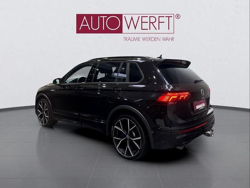 Gebraucht VW Tiguan Pro 320 PS (235 kW) 2023 Schwarz SUV
