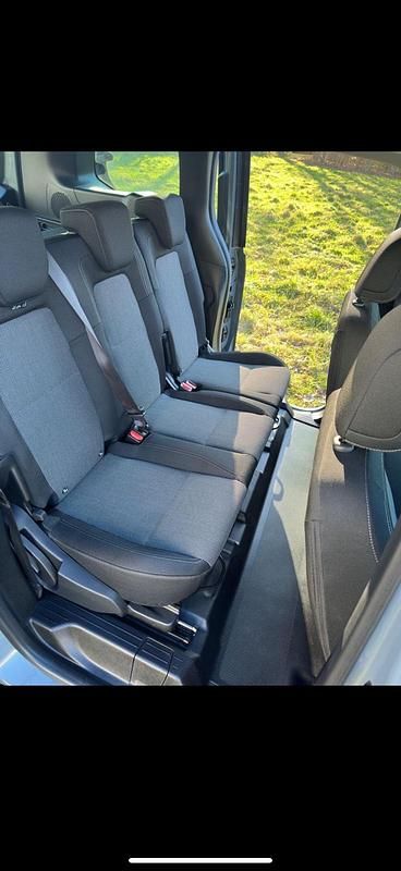 Grau Gebraucht 2023 Mercedes eCitan Van / Kleinbus | 24.499 € (Etwas zu teuer) - Bild 1/4