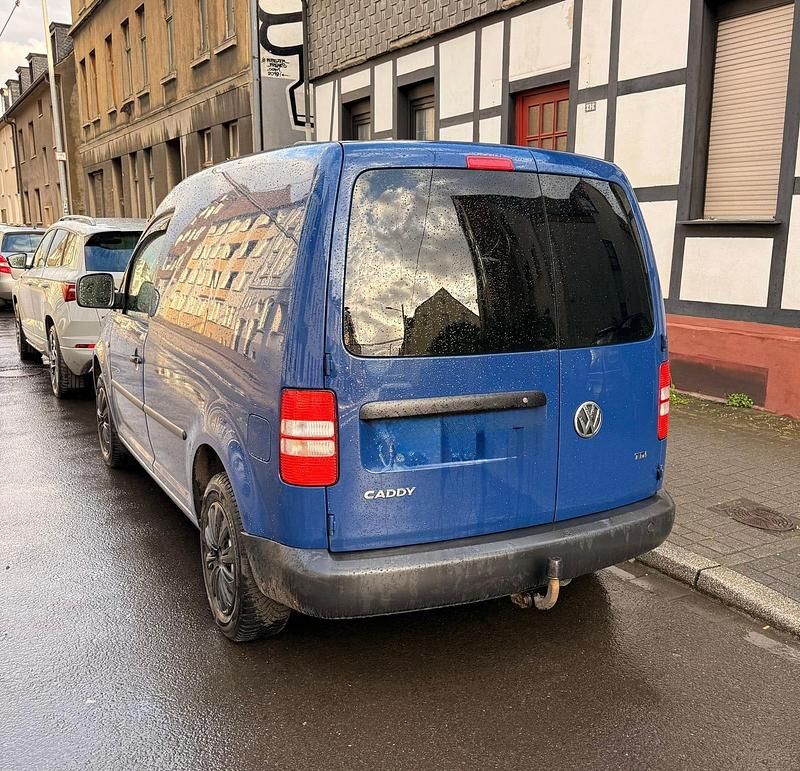 Gebraucht VW Caddy 75 PS (55 kW) 2013 Blau Van / Kleinbus
