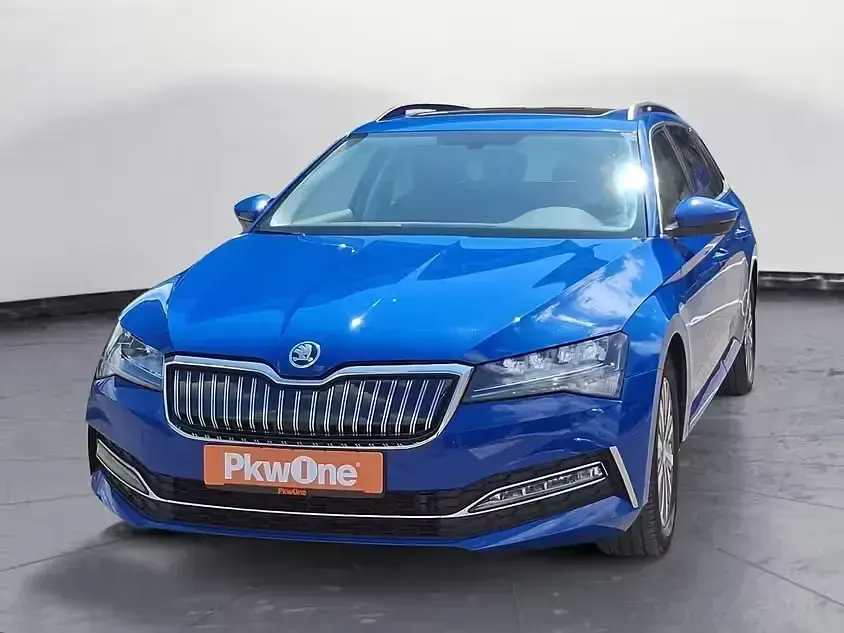 Gebraucht Skoda Superb Ambition 218 PS (160 kW) 2021 Kombi